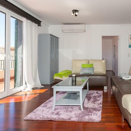 Casa Dos Avos By Rent2U, Lda Apartment Funchal  Bagian luar foto